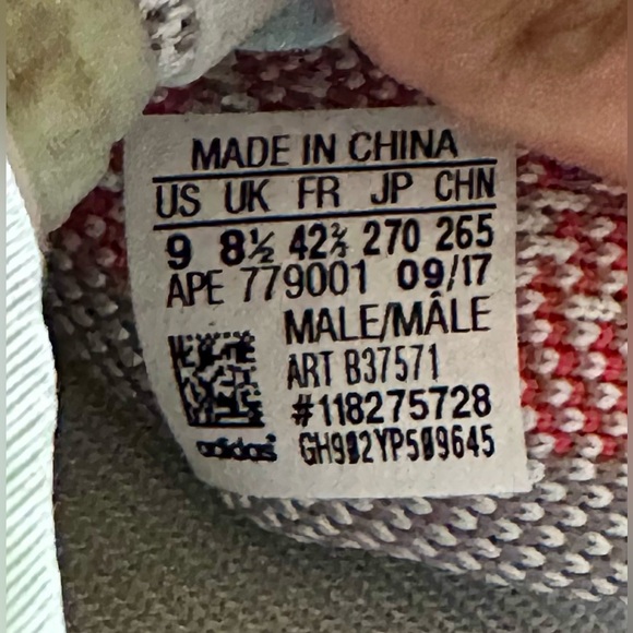 Yeezy Boost 350 V2 - Blue Tint - Size 9 - Good Condition! - Picture 4 of 8